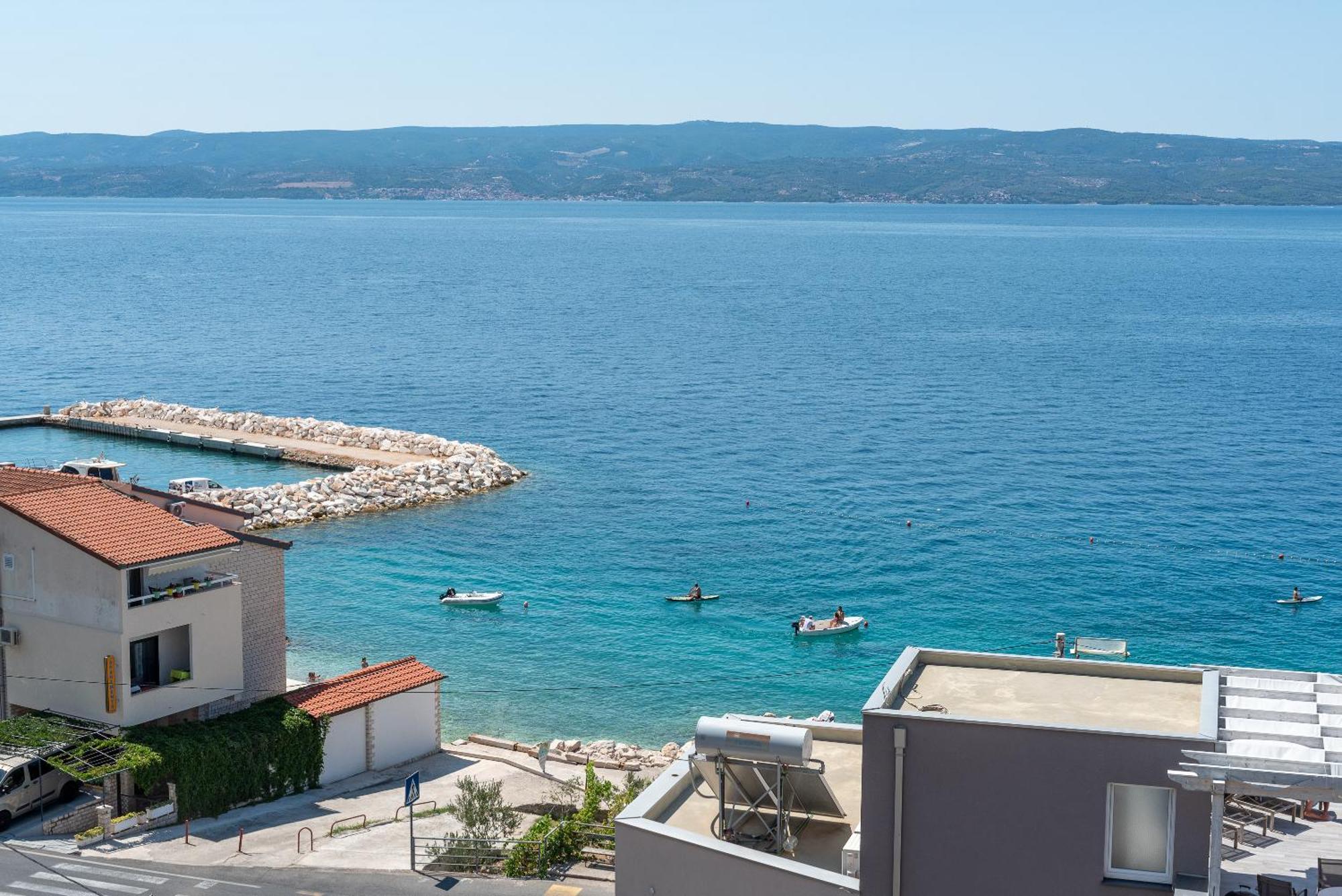 Sea View Apartment Karmen Єсенице Екстер'єр фото